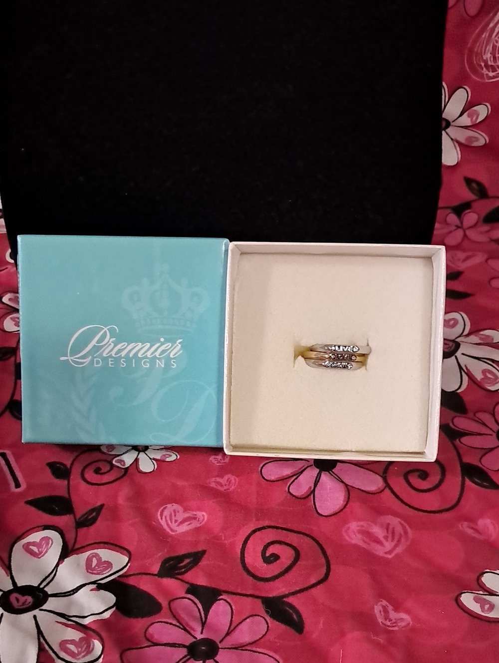 Premier Designs Live Love Grow Silver/Gold Tone Band Ring Set with Rhinestones 8
